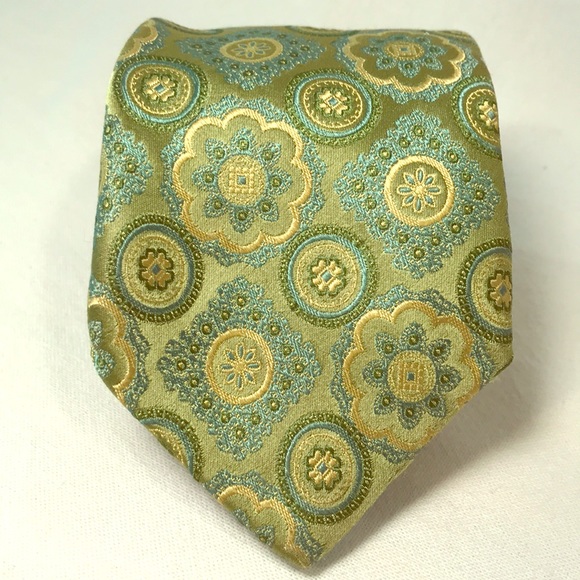 Nicole Miller Other - Nicole Miller patterned silk tie.